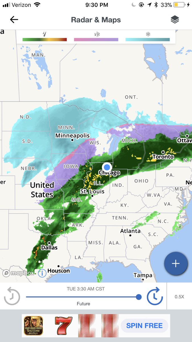 Anita1dancer's tweet photo. I’m just happy it’s raining not snowing because knowing Chicago it would be 45 degrees all day, then have snow drop by night. Thanks Mother Nature for putting a warmer then normal day in our Winter 🙂 https://t.co/79g493vCtt