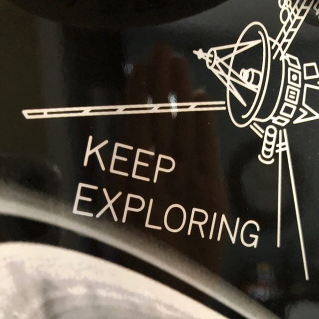 TechnoChic_'s tweet photo. Only a few days left to get one of my “positive space” prints on Kickstarter- check the link in my bio to see the whole collection: @technochic :) #space #spacex #nasa #explore #inspiration #dailyinspiration #diydecor #spacedecor #voyager #hubble #jamesw… https://t.co/jQRiQsuYnP https://t.co/KIxcx2zTeh