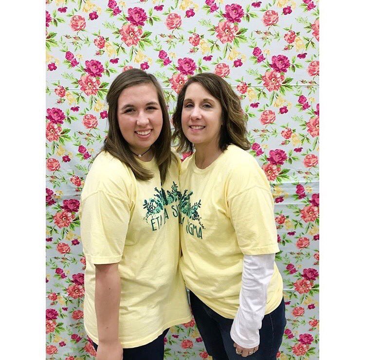EtaSigSWOSU's tweet photo. Mom’s Day 2018
•
•
•
Life would succ without our mamas https://t.co/9mGvR23UZ7