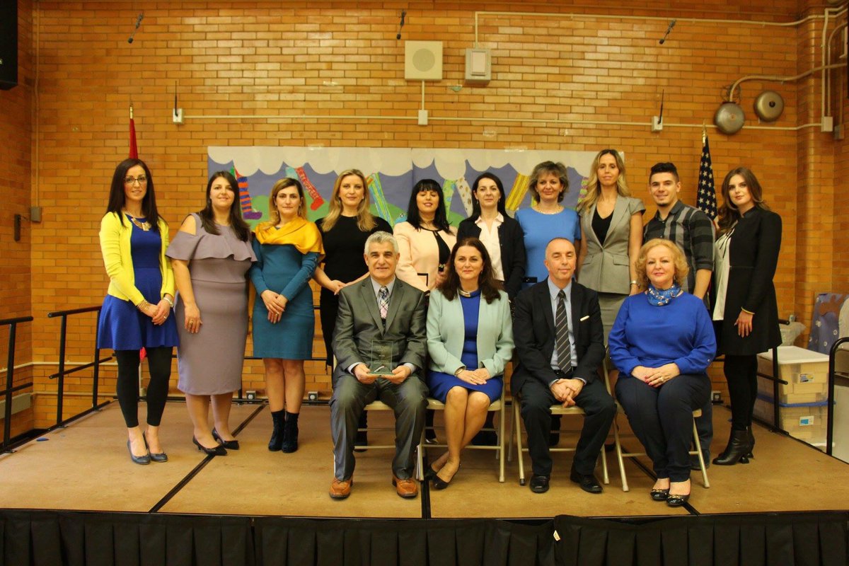 Teutasah's tweet photo. Independence week #Kosova10 #AlbaLife albanian school in Staten Island. Wonderful concert with amizing children and their teachers. Thanks to Kozeta and Qemal Zylo https://t.co/fhIHyO1vDM