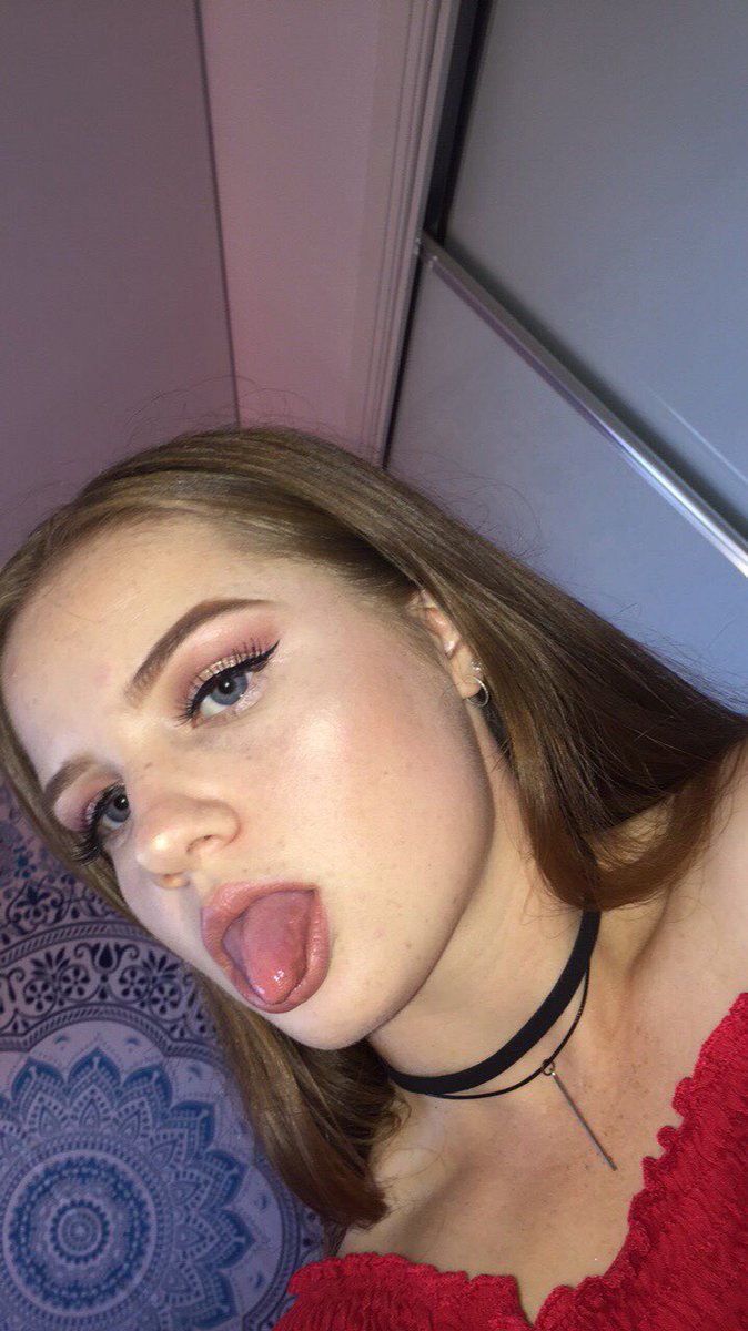 makeupbysarahd tweet picture