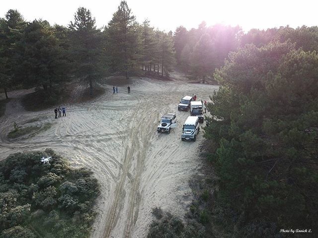 dexter_transit's tweet photo. #Daily Olli photo from the album 2017_Marquenterre Link to album: https://t.co/VTTgdBAUwq #defender #DJI #Drone #France #France #landrover #LROCB #Marquenterre #Mavic #4x4 #offroad #traveling #camping #outdoor #onelifeliveit #TUAM #wanderlust https://t.co/H7H02BoBmz