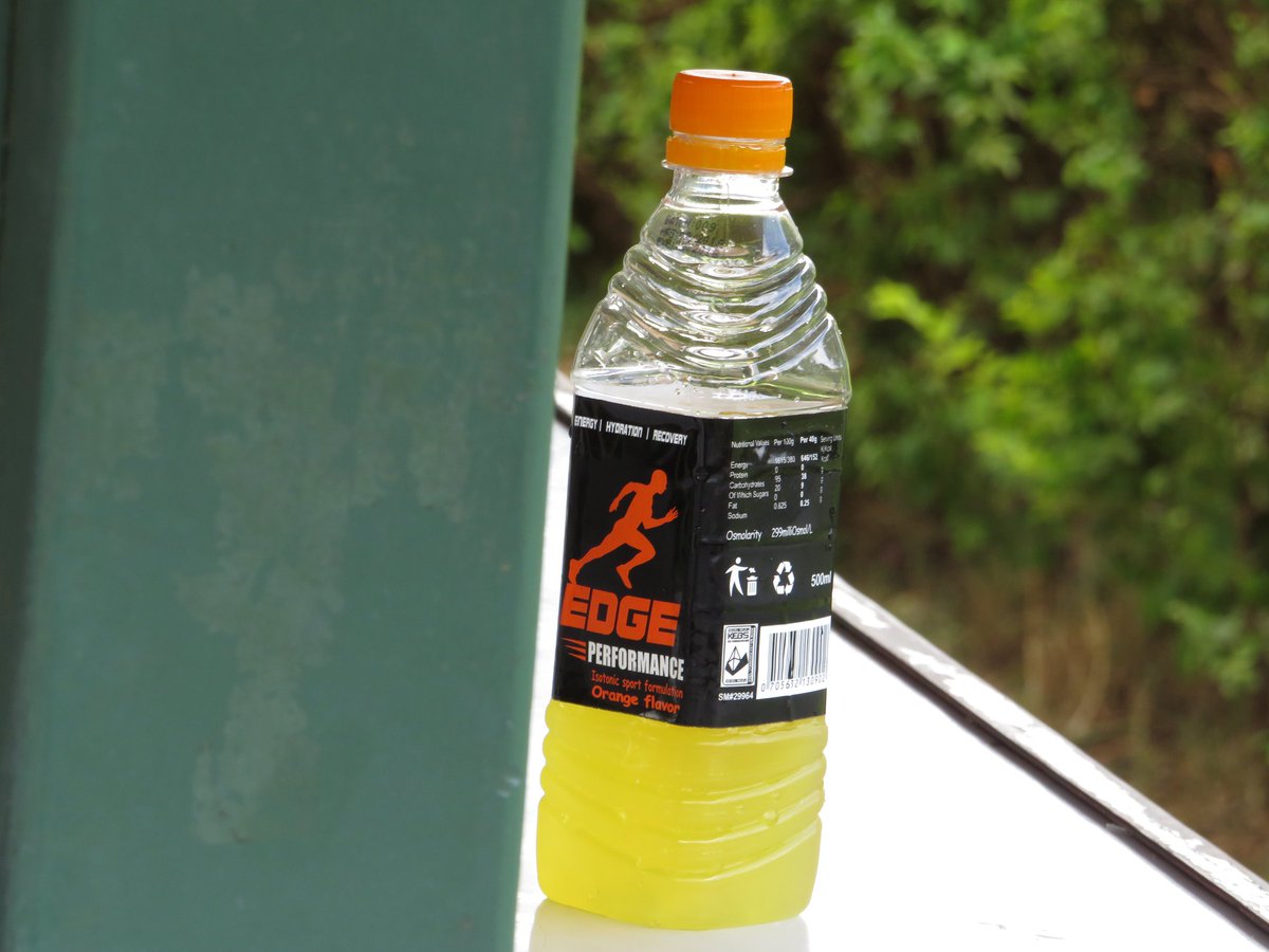 edge_isotonic's tweet photo. Is this bottle half-full or half-empty? #getThatEdge #edgeBoost #fuelYourPerformance #JamboKenya https://t.co/mXUxvhgxJT
