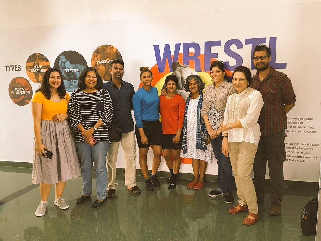 amritat's tweet photo. Kicking off a fab writing retreat #spacesbetweenwords https://t.co/q7yFaaBMTx