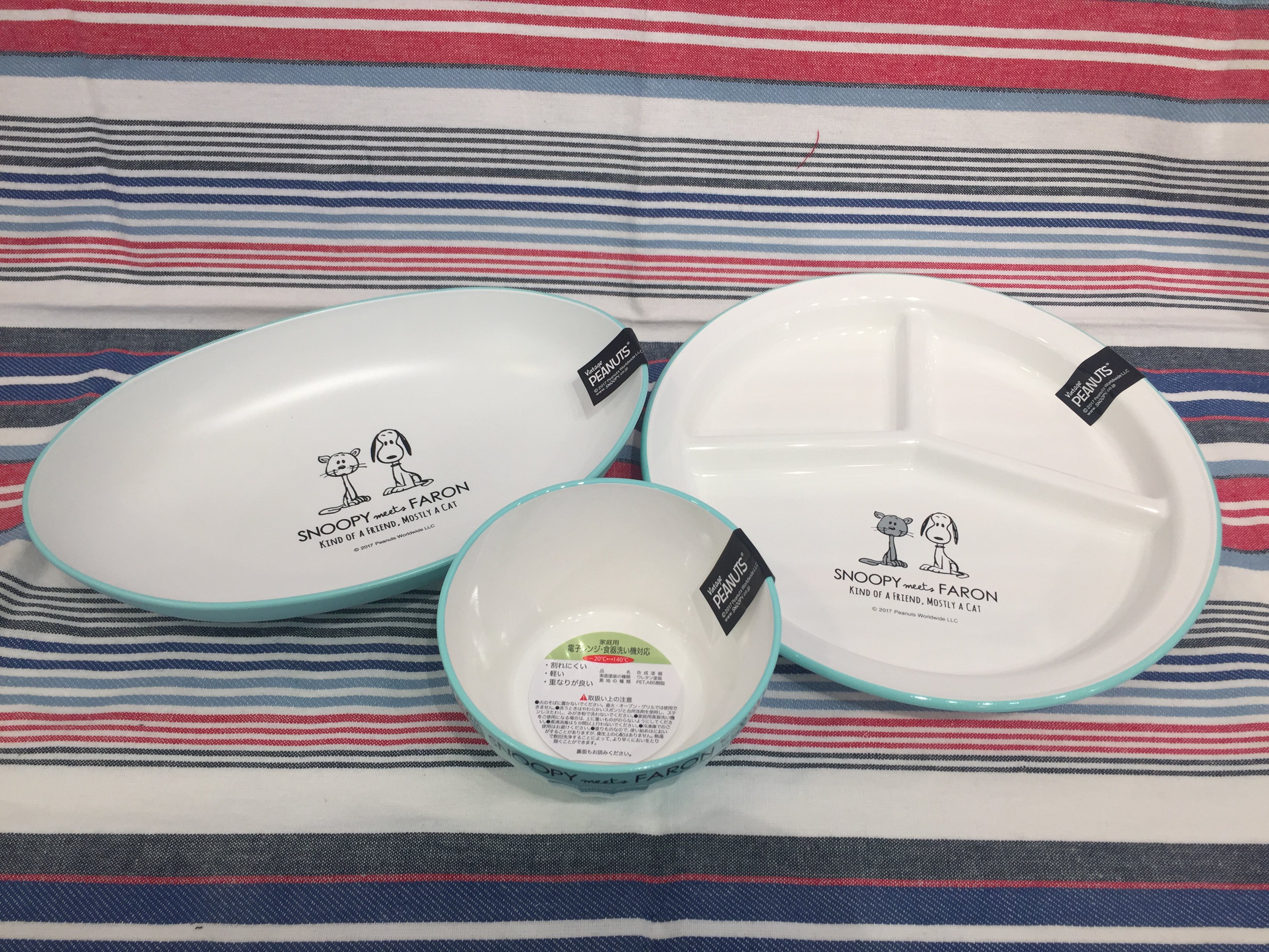 コトブキヤ立川本店 立川本店1f Peanuts新商品 スヌーピー とファーロンがプリントされたオシャレな食器が入荷しました ランチプレート 16込 カリー パスタ皿 1404込 シリアルボール 972込 がございます ぜひご利用くださいませ