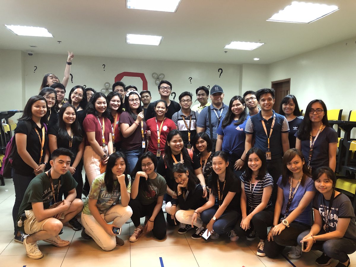 ustshscomelec's tweet photo. It's a wrap! Thank you third batch for participating on today’s activity.
#USTSHSWeek2018 #PolitiGuess #ConnectWithCOMELEC https://t.co/zQELwEHFqc