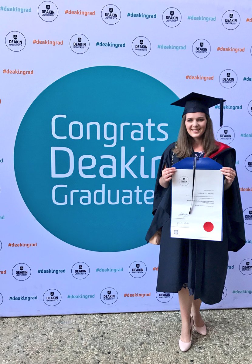 AprilXyloto's tweet image. I did it! I’m so proud of my achievements over the past three years. #DeakinGrad 🎓