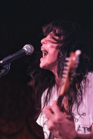 soundbitemag's tweet photo. We welcome back with open arms another #BURGERAGOGO Tour! Burger-a-gogo was created by #BurgerRecords to spotlight strong female based #artists. @BURGERRECORDS Festival Featuring @TheCoathangers @Deathvalleygrls #flytraps @feels @DENGUEFEVER @SUMMERTWINS https://t.co/1H5cPtGHIv https://t.co/5WwjtLzB2h