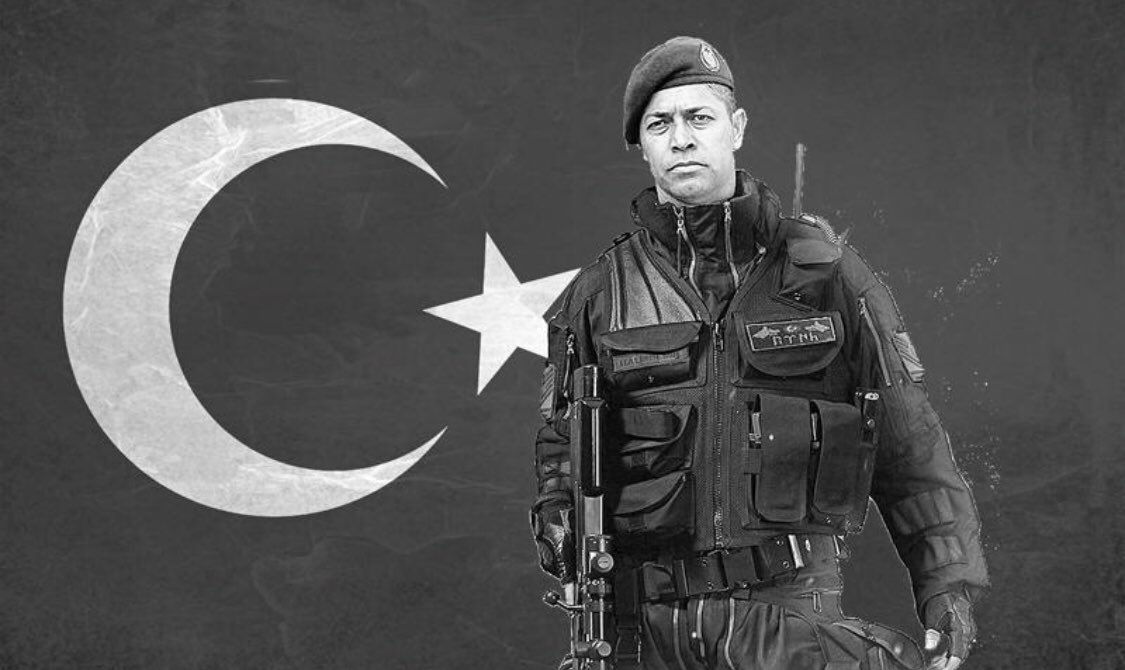 emre6152's tweet photo. Bu milletin sana bir VATAN borcu var. Helâl eyle.

#ÖmerHalisdemir https://t.co/3eRDVIor7A