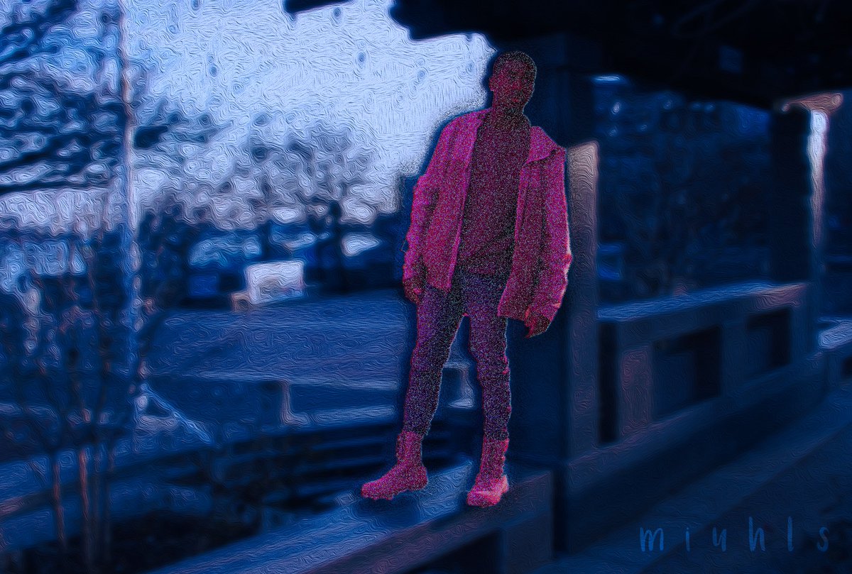 M i l e s    H e n r y (@miuhls) on Twitter photo 