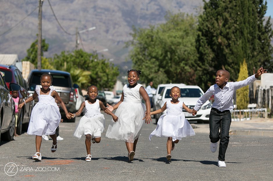 EbontuWeddings's tweet photo. From Mbekweni to Val De Vie - this is a truly beautiful wedding! Congratulations Zimbini &amp; Alfred 
#africanwedding #love #ebontu
https://t.co/28stZt25BE https://t.co/yah27QTi0z