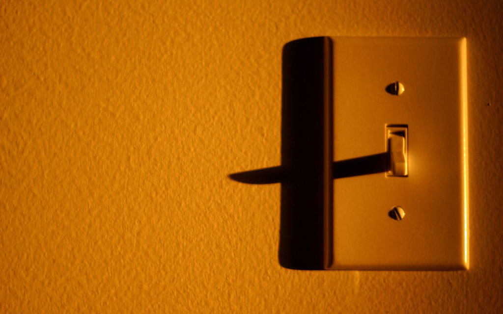 baselogic's tweet image. Using the Composite Pattern to Turn the Lights on: Design patterns are probably one of the most popular topics in the Java blogosphere. Yet many times, the examples used to illustrate the different… bit.ly/2EIdH3N #java #tutorial #design_pattern #recursion #baselogic