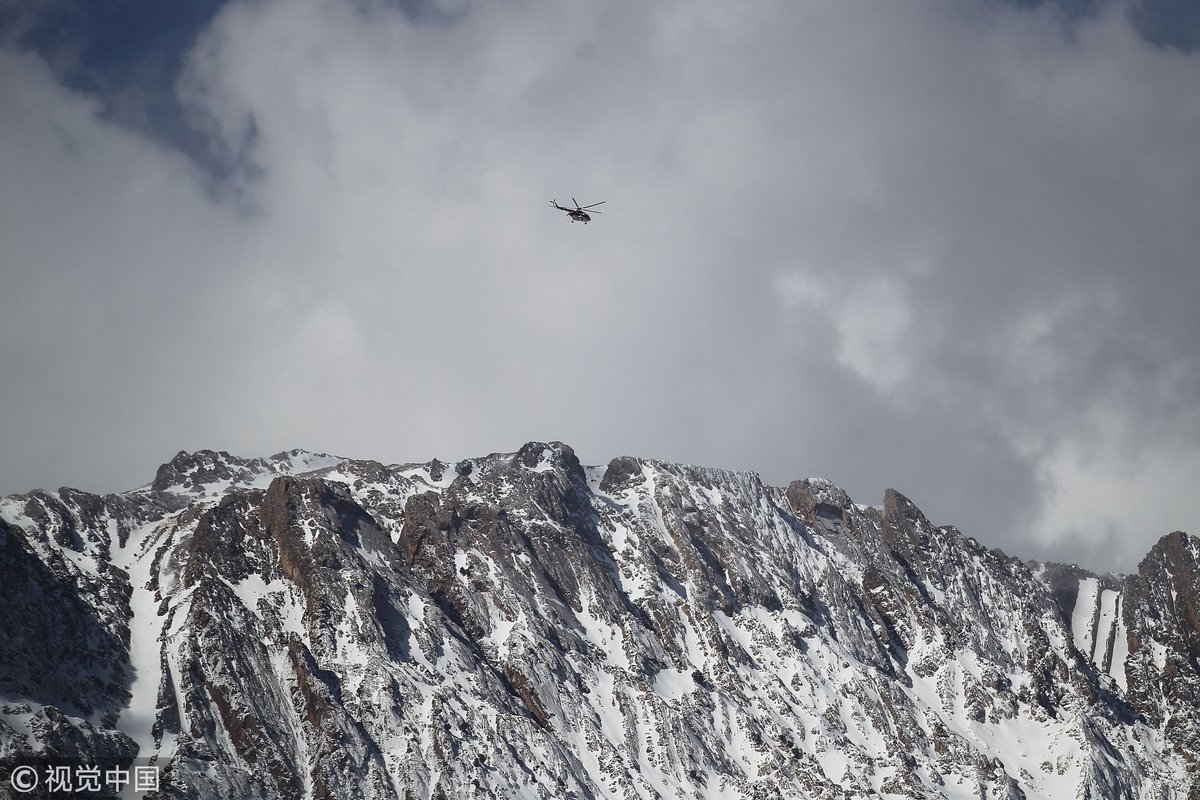 CGTNOfficial's tweet photo. Some dead bodies and wreckage of missing Iran plane with 65 aboard found nearly three days after it crashed on Sunday, Mehr News Agency reports; choppers dispatched, relief and rescue ops continue https://t.co/VbJ2sdnWrk