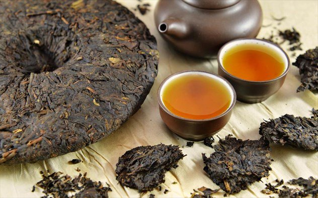 QueenCatTea's tweet image. Did you know that #PuErh #tea was drunk by Chinese emperors due to its longevity properties, and also has #detox, digestive, #diuretic &amp;amp; immune-stimulating actions? A true royal drink! #wellness #healthy #tiptuesday