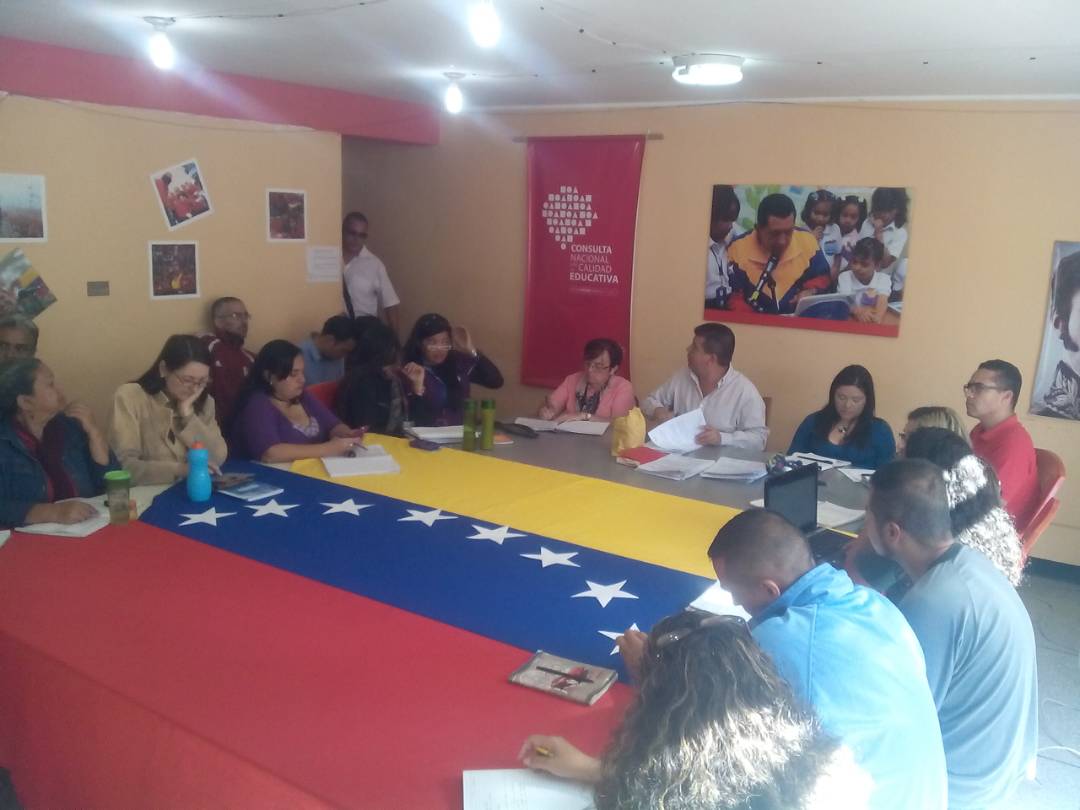 FundabitMerida's tweet photo. #Hoy videoconferencia con el ministro @JauaMiranda @Fundabit @SalaMeridaMPPE https://t.co/X8pQmOsG9P