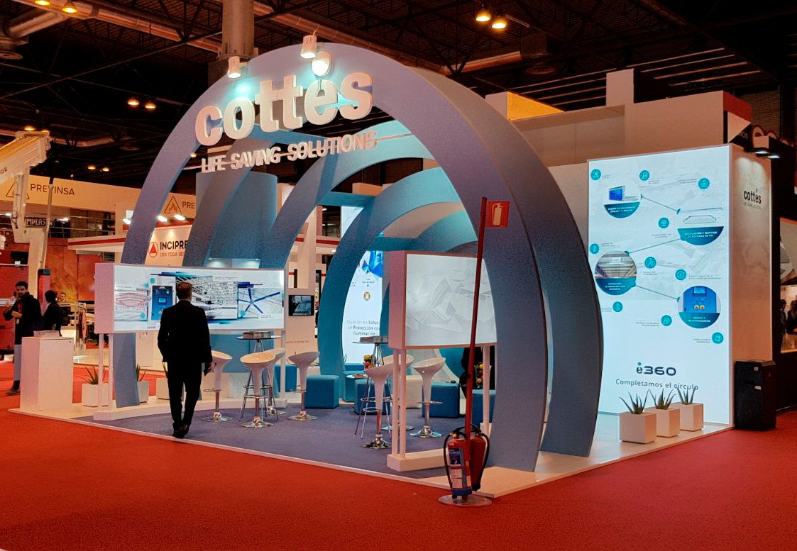 pinchaaqui's tweet photo. Arranca el Salón Internacional de la Seguridad (#SICUR2018), en @feriademadrid. Te invitamos a visitar el pabellón 8 y descubrir el #Reto360 de nuestro cliente @Cottes_Group para la prevención de #incendios 👨🚒 ¿Vienes?
➳ https://t.co/nIYz7egZqn https://t.co/XYieD0k7J3