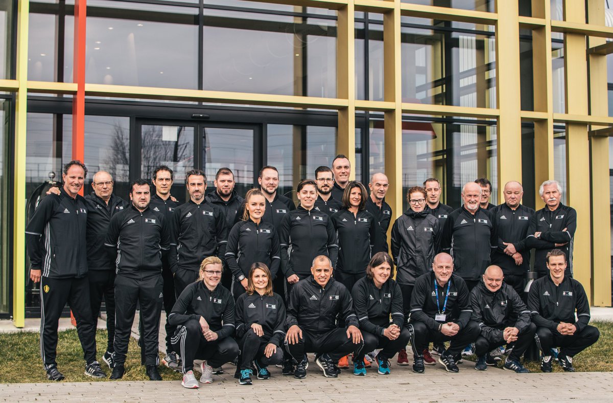 RoyalBelgianFA's tweet photo. 📸😁 #UEFAStudyGroup 👍🏼 

🇱🇹🇱🇺🇨🇭🇪🇸🇬🇧🇧🇪⚽️

#WePlayStrong #WomensFootball https://t.co/cOj4PWtKaC