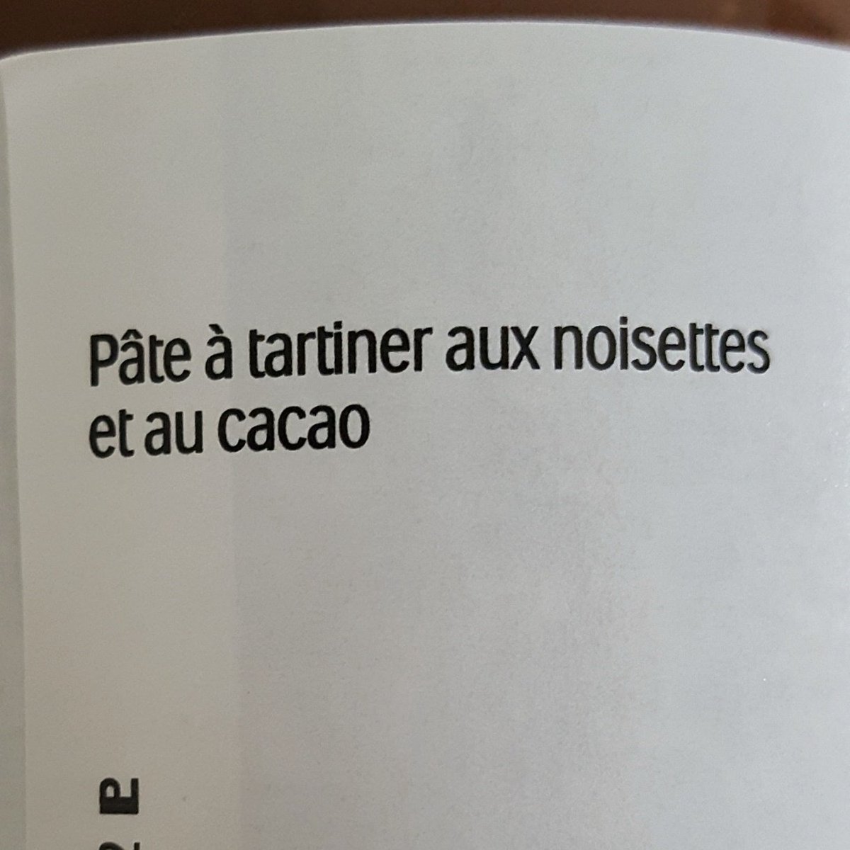 Nain_Portekoi's tweet photo. - Papa c'est quoi le marketing ?
- Le marketing c'est l'art de faire croire aux gens que tu leur vend une pâte à tartiner aux noisettes et au cacao alors qu'en vérité tu leur vends une pâte à tartiner au sucre et à l'huile de palme. https://t.co/nLALQYK3sA
