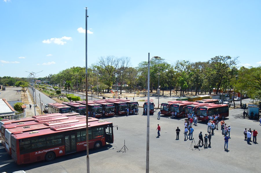 tinacoalcaldia's tweet photo. #EnFotos 📸 | 15 unidades #Yutong fueron rehabilitadas para ampliar #Rutas en el estado #Cojedes. A través de la Empresa Socialista #BusTaguanes . https://t.co/uvTfYtKp9q
