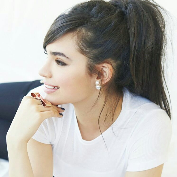 EmmaRPPLL's tweet photo. #NouvellePhotoDeProfilEtBan https://t.co/H5NzYE9ReL