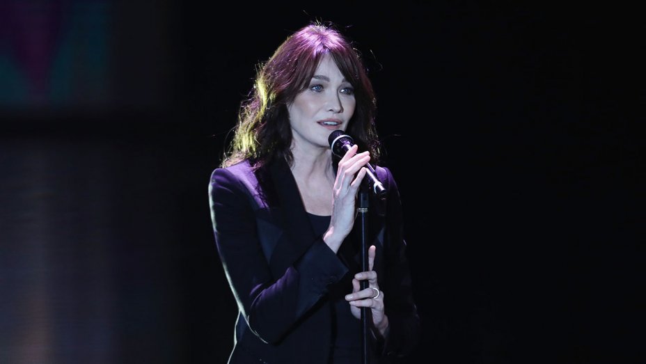 Former French First Lady Carla Bruni Hits L.A. With New Album thr.cm/TcFWvk https://t.co/NqGKS3Pkc7