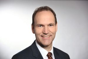 “Banking lebt vom Vertrauen” – Interview mit Carsten Pfläging (Fiducia &amp; GAD IT AG) bankstil.de/banking-lebt-v…