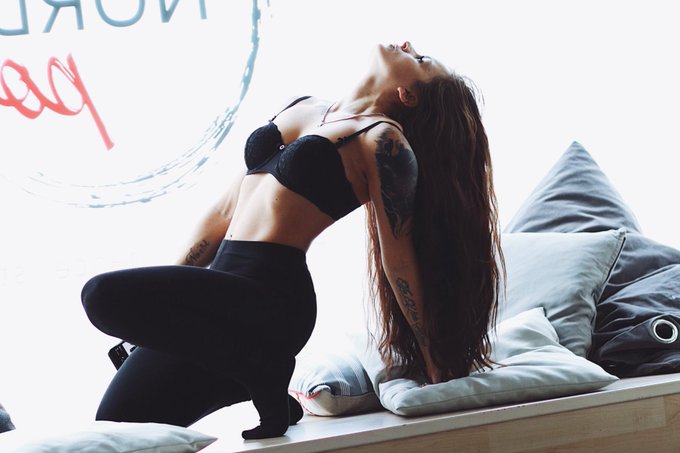 Hot or not? 😈❤️ #jessycam #tattoo #ink #inked #longhair https://t.co/YW05TKJsE7<a href="/tag/jessycam"class="tags">#jessycam</a><a href="/tag/tattoo"class="tags">#tattoo</a><a href="/tag/ink"class="tags">#ink</a><a href="/tag/inked"class="tags">#inked</a><a href="/tag/longhair"class="tags"><span>#longhair</span></a>