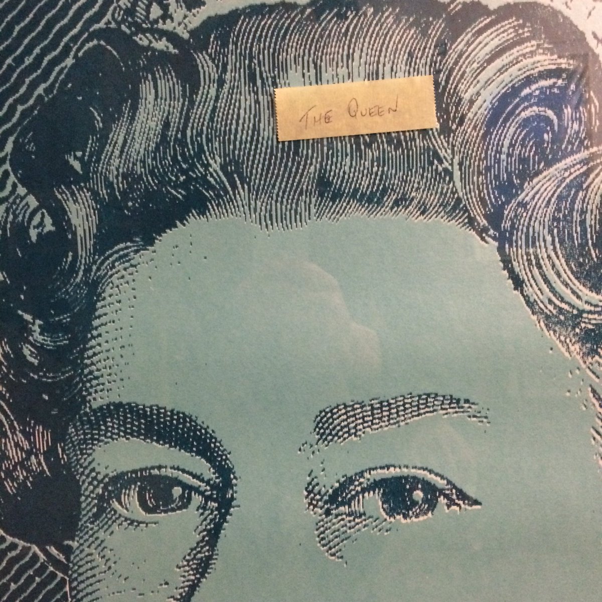 CEvaristoBoyce's tweet photo. Incase i forgot..... #thequeen #5poundnote #cashmoney #screenprint https://t.co/qiahV5ds5i