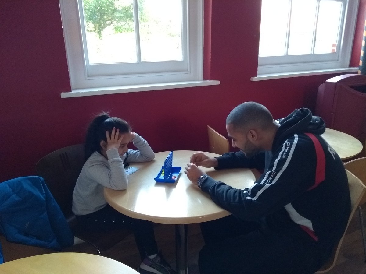 AmieRichards's tweet photo. Luke being as competitive as ever at @XLR8camps "Challenge Luke" session! Now onto tribal games, before catapult making and tribal anthems! #AlcesterGrammar #XLR8 https://t.co/2mQx5Pcd8H