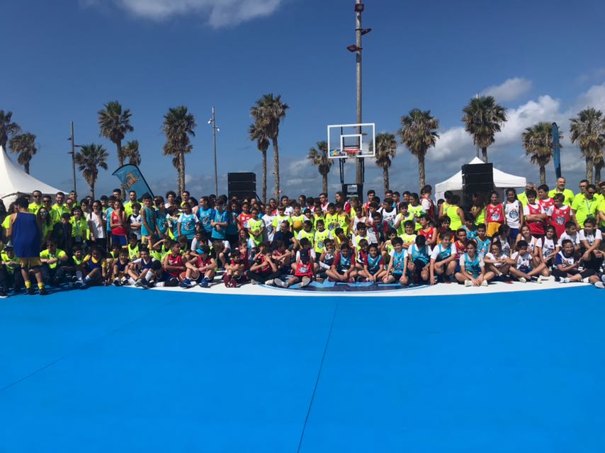 ClaretLasPalmas's tweet photo. Cuatro de nuestros #equipos participaron en el #3x3ACBnext en el entorno de la #CopaDelReyACB de #baloncesto 🏀. Tres de ellos llegaron a las #semifinales y acabaron como subcampeones en categoría mini y campeones en categoría infantil. ¡Enhorabuena a todos! 🏆 https://t.co/lenHT3poJl