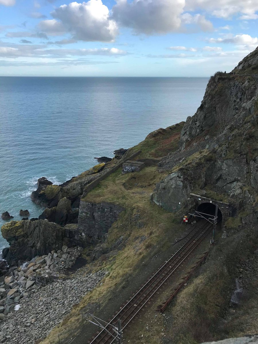 ApartoStudent's tweet image. Lovely weather for #BinaryHub Brey to Greystone walk on the weekend! #tb 😍