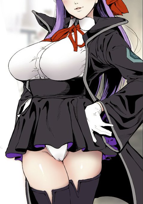 望遠レンズでコスイベ盗撮了解📷
#目元より下で切り出すとエロいらしい 