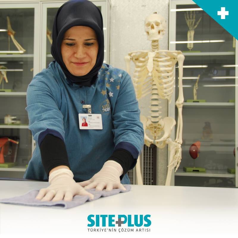 Düzenli, planlı bir temizlik programının hazırlanması, uygulanması ve kontrolü özellikle okul ve laboratuvarlarda hijyen her şeyden önemli. Biz de bunu biliyor ve bu kurallara göre hareket ediyoruz.
#SitePlus #SitePlusFarkı #ÇözümArtınız
