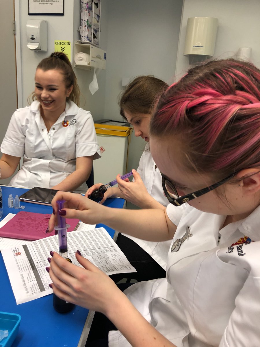 JackieLouBrad's tweet photo. Medicine optimisation 2! Glad to be back! #lsbunurses #getridofthosebubbles @LSBU_HSC https://t.co/sldSBfX8I2