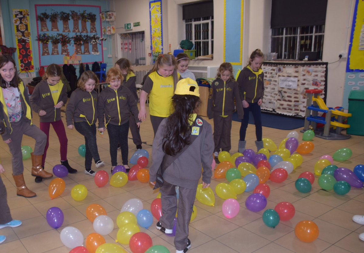 1HeywoodBrownie's tweet photo. Second night of brownies record breakers. Challenge Balloon Pop. We fill the room with 100 balloons and see how quick we can pop them, can we beat last years time? @HeywoodDivision https://t.co/H5UkXPCxTL