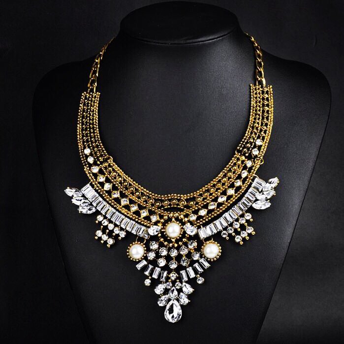 StartFase's tweet photo. Upcoming in store Magnificent Pendant Crystal Necklace  #Necklace #entrepreneur #business #onlinebusiness #marketing  #money #success #passion #motivation #focused  #everythingyouneedisalreadyinsideofyou #quote #quotes #follow #like #Jewelry #gold #crystal #pendant #upcoming https://t.co/sZ0rRY47lZ
