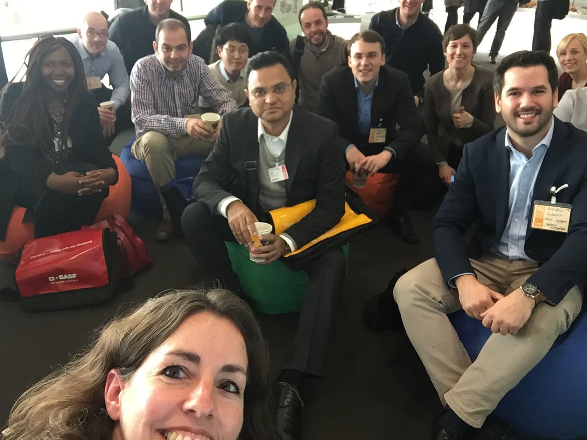 tinanelson31's tweet photo. @BASFCareer, hello from Campus! #learningatBASF https://t.co/bAaIj4fd0v