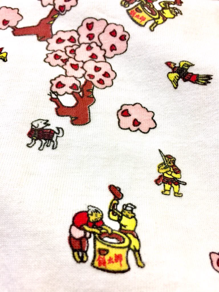 個性が爆発すること間違いなしｗｗｗ　懐かしの駄菓子柄の服が最高にイカしてるｗｗｗ