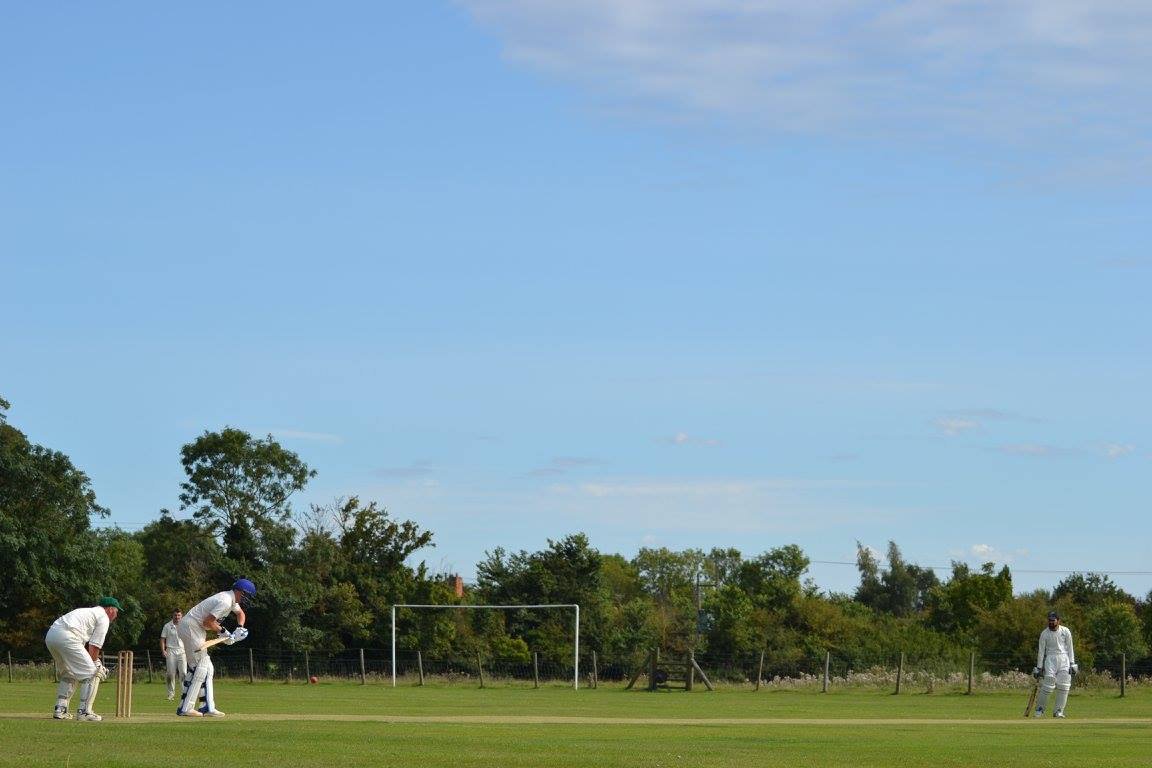 PeopletonCC's tweet photo. #2017Recap: Picture from the season. #WorcestershireHour #PCC #GetInspired #GetInvolved @worcpic #Peopleton #Cricket https://t.co/qlCWNmhF1N