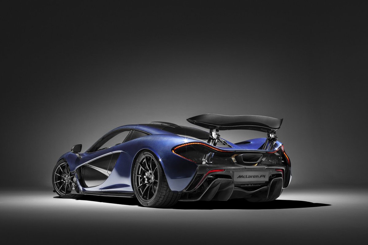 McLarenAuto's tweet photo. The stunning McLaren P1™ by MSO was a stunning full carbon-fibre tribute to the iconic P1. Beautiful isn't it? #CarbonWeek https://t.co/9yI5bxmEFW