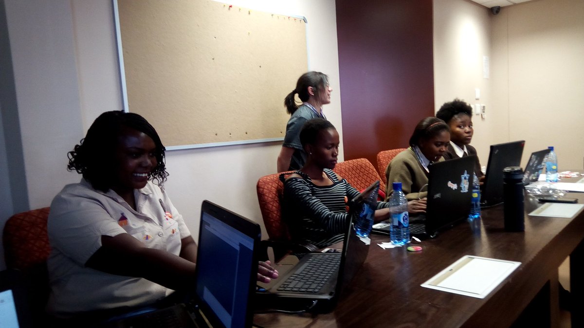 amakarudze's tweet image. Enjoying coaching @DjangoGirlsWIN @PyConNA. Am super thrilled and impressed that we have @pynamscholars coach and #PyConNA organizer, a high school student who is @djangogirls alumni! Wow 👏💝🎉🎊!!!