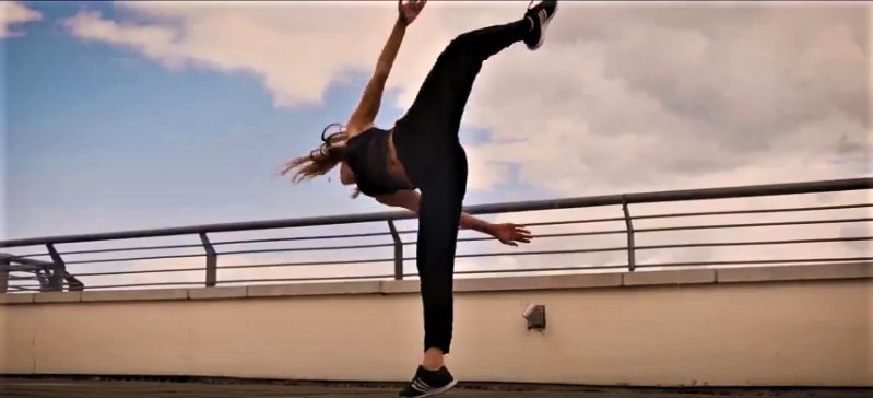 ⚡️⚡️EAR TREAT!! --> soundcloud.com/youel/feel-the… 🦅🦅
#musicvideo #Dance #London #SoundCloud #NewMusicAlert #choreographer #Writer #guitarist #singersongwriter #MusicMaker #TuesdayThoughts #eagle