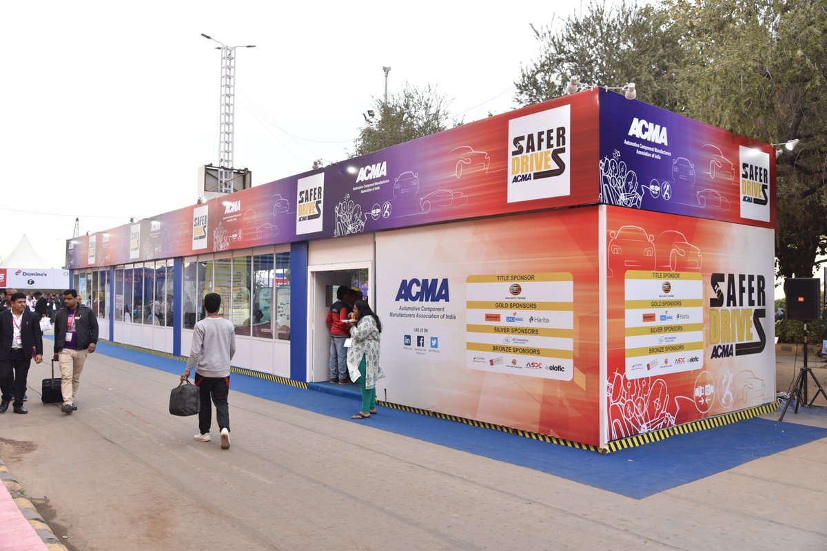 AEComponentShow's tweet photo. The ACMA Safer Drives Pavilion witnessed enthusiastic participation from exhibitors and visitors  alike. The Virtual Reality Game and the Mind Wave Sensor Game aimed at educating  common people on road safety was a huge draw. https://t.co/HPeE7kUxNU
