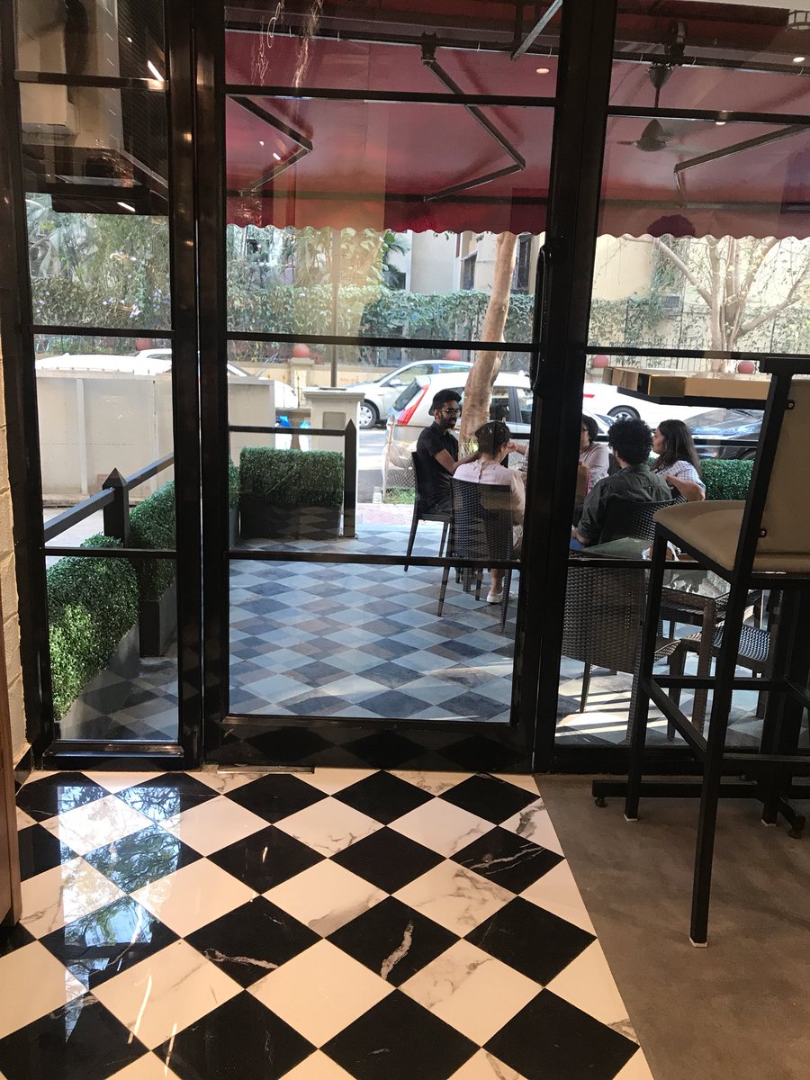 Saburbanette's tweet photo. Newly opened in sundervan, quaint &amp; cozy #AugustCafe Deli, Bakery &amp; Patisserie. Worth a visit https://t.co/gTDm03ls6C