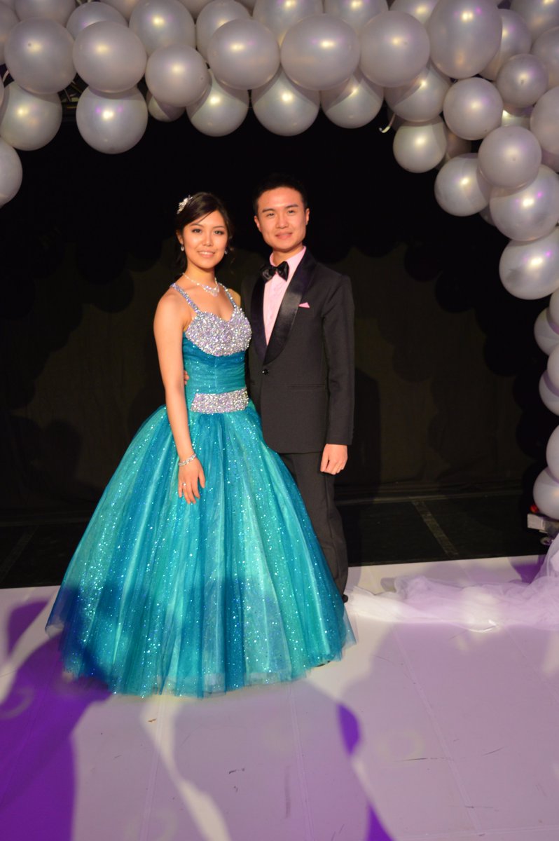 AkaiXStarXCon's tweet photo. My sister Miyu's Wanhojentanssit! The day she was a princess! #Wanhat #Wanhat2018 #Wanhojentanssit #Wanhojentanssit2018 #Prince #Princess #Celebration #Party #Dance https://t.co/0AN2iWNfiX