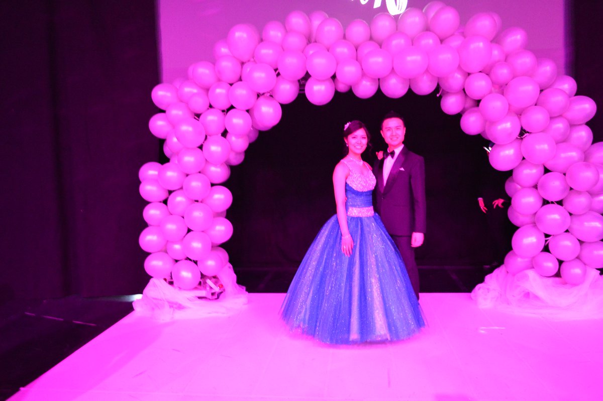 AkaiXStarXCon's tweet photo. My sister Miyu's Wanhojentanssit! The day she was a princess! #Wanhat #Wanhat2018 #Wanhojentanssit #Wanhojentanssit2018 #Prince #Princess #Celebration #Party #Dance https://t.co/0AN2iWNfiX