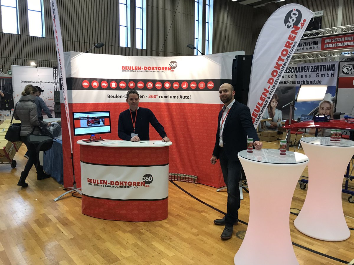 beulendoktoren's tweet photo. Es war eine tolle Messe mit vielen netten Besuchern und tollen Gesprächen! Danke auch an das Team von IASRE für die Organisation! Wir freuen uns auf nächstes Jahr! ... Wir haben für euch ein Video erstellt mit ein paar Impressionen! https://t.co/ldalTYyvGs #iasre #smartrepair https://t.co/Ejc6UYA4lY