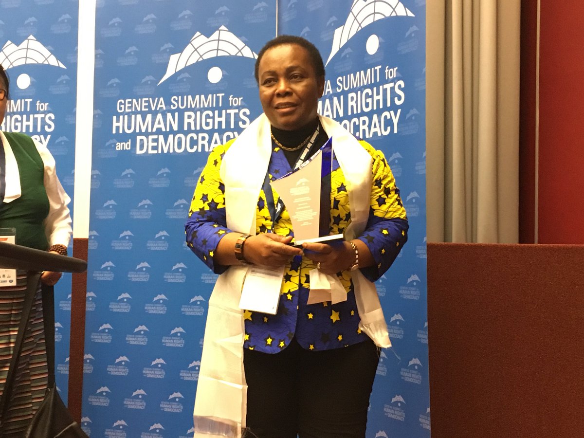 ffcrdc's tweet photo. @LusengeJ receives the 2018 @GenevaSummit Women’s Rights Award in the names of DRC women https://t.co/ZKbbkhwjLY
