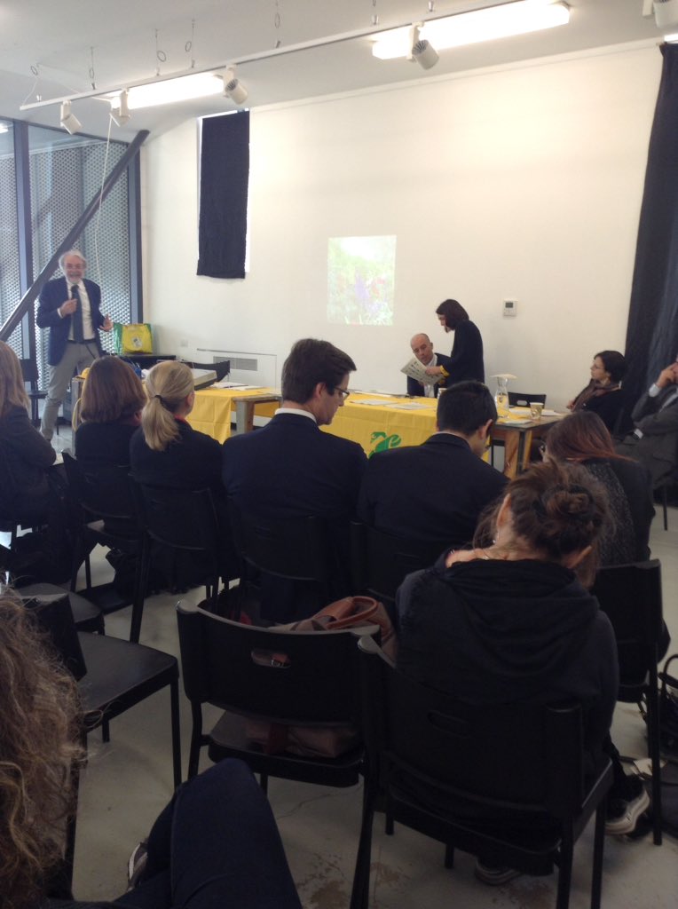 ooriana's tweet photo. Incontro a #Milano #Sinergie @Legambiente @LegambienteLomb profit e no profit a confronto per migliorare insieme i territori in cui viviamo e lavoriamo https://t.co/NqMiEAH5ym