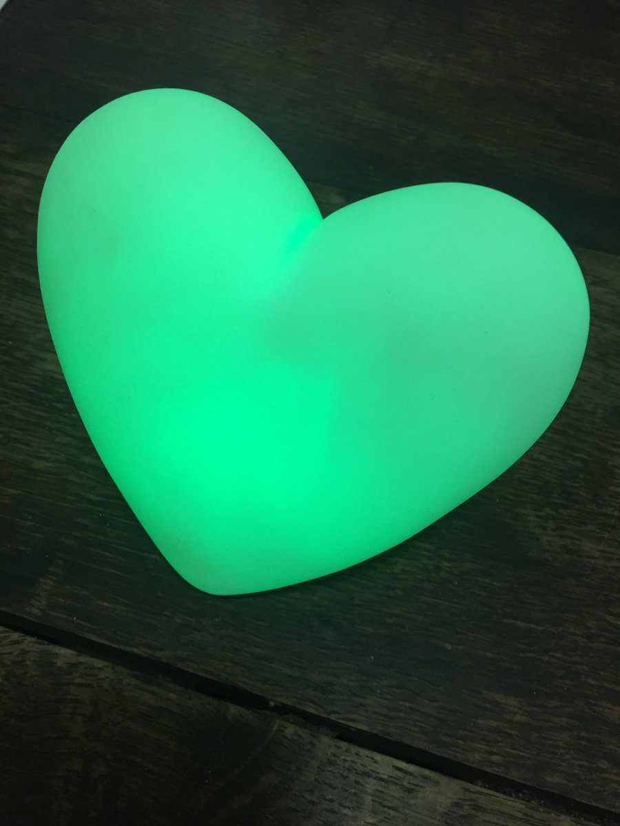 NoProjectBlog1's tweet image. Feeling in control! One little word makes a big difference in sticking to your  goals and saying NO to distractions. I use “don’t” instead of “can’t”.  Or “choose” instead of “have to”. more at #lovetheno #no #selfcare #noninja  #intention #accountability #goals #